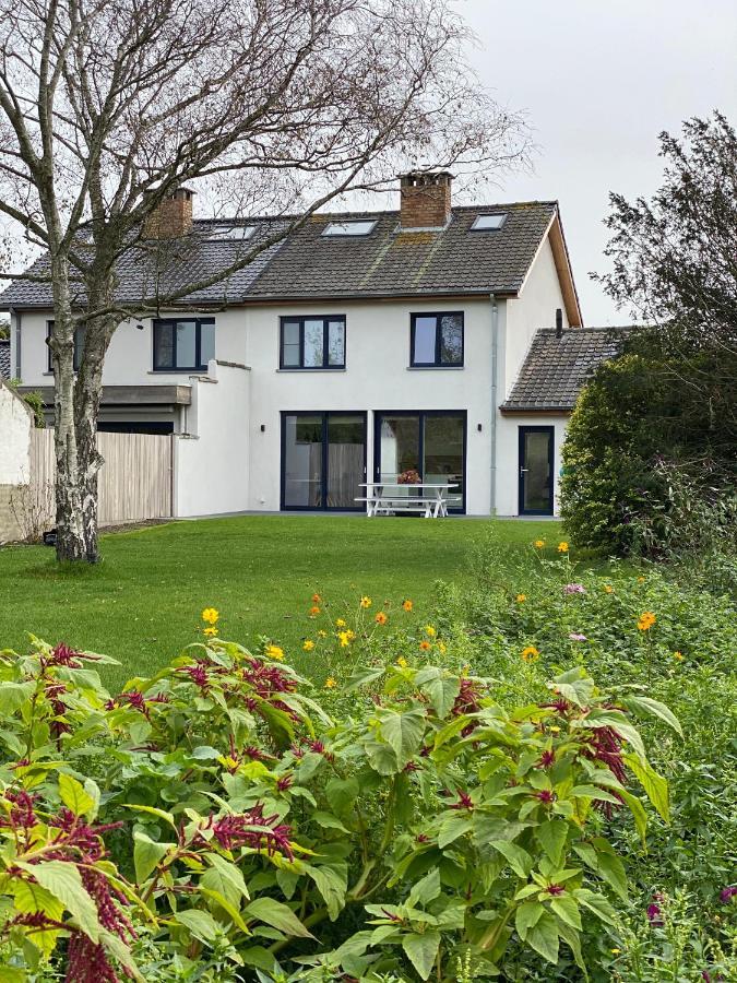 Die Huis 14-Een Oase Van Rust Tussen Polders En Kust Остенде Екстериор снимка